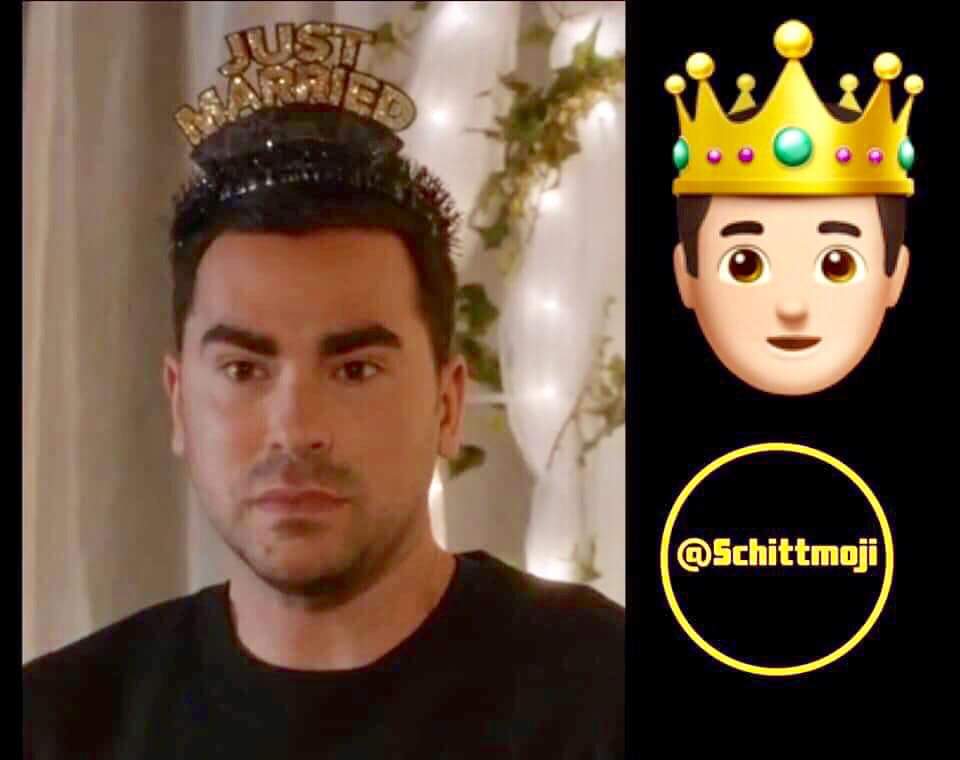 schittmoji's tweet photo. Happy Birthday @danjlevy! You have made an amazing world in #SchittsCreek & we thank you for sharing a message of love & kindness in this crazy mixed up world. You are a true blessing & we love you! 💞
To #PrinceDan & #PrinceDavid 🤴🏻
Long may he f*cking reign!! #Schittmoji https://t.co/p98IDV9vFR