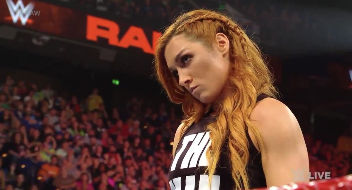 LLBL11's tweet photo. @JoeBeckyFan @BeckyFanJoe @beckysbaIboa @theBLHW @BeckysStorm @BeckyLynchWWE @QE3FromTheVA @PikaPriest @Twitter 😤😤. That's not fair https://t.co/r3ZzBlZrjd