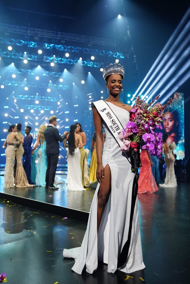 MillionThrills's tweet photo. Congratulations to the 61st Miss South Africa, @zozitunzi! We are extremely proud of you! 

Best of luck with your reign from all of us at Sun International. https://t.co/NDTe72ODrO