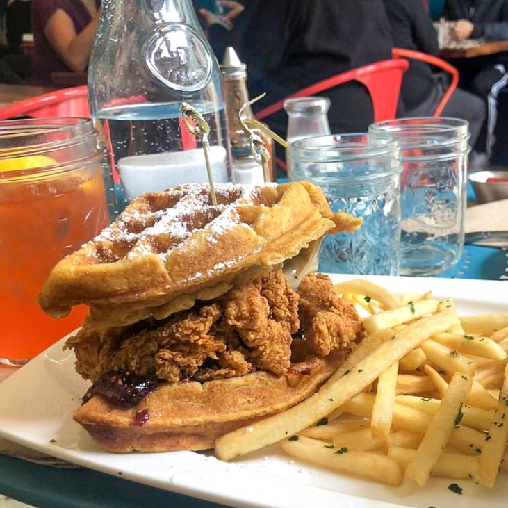 Who's ready for brunch?? We open tomorrow at 9am! 
(📷: Angela A)