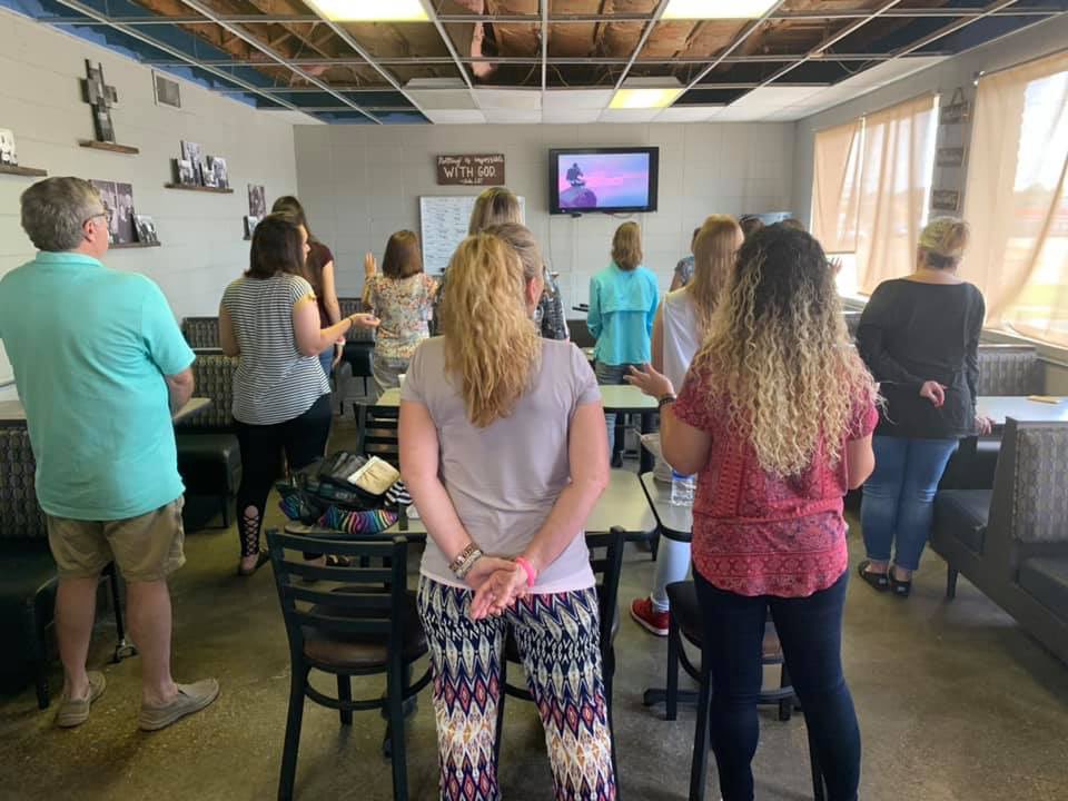 Ransomsolutions's tweet photo. Today we praised God for the things He has done in the lives of these women! They are strong, beautiful and ready to be all He has called them to be! Congratulations to Class 19 on their ReProgram graduation! #bold #courageous #ransomministries #class19 #homeofgrace https://t.co/Sff7bWNjfF