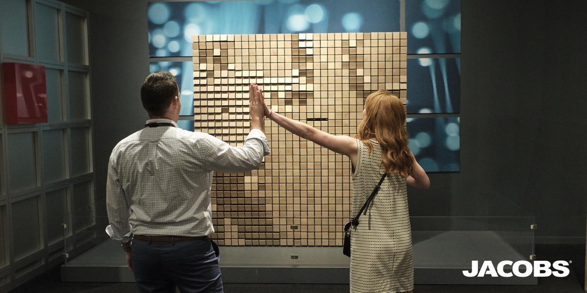 JacobsConnects's tweet photo. Give your coworker a high-five for an awesome week 💥 #jacobslife https://t.co/JsxNbmISk8