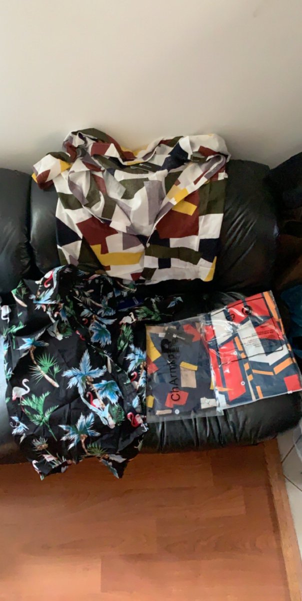 Crunkelodeon's tweet photo. Ugh I just ordered 4 shirts online for my vacation this weekend. When I got them they’re all too small because they’re in Chinese sizes. It’s gonna cost almost as much as I bought them for to send them back, a little $ will help! $NOSIRE @CashApp #CashAppFridays #CashAppFriday https://t.co/xlZB1i6Obz