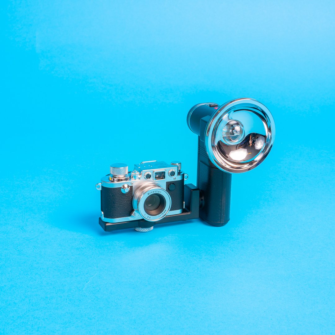 UsedPhotoPro's tweet photo. We will see the Minox Classics come into our inventory from time to time, but this is the first time we have had the flash accessory in our system. Figured we get the two together before the mini camera leaves #FoundatUPP #MinoxClassics #LeicaIIIf https://t.co/oeyqXknwE2