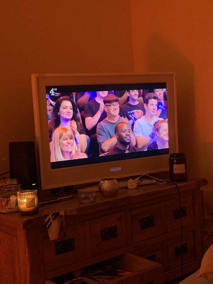 jodie19lo's tweet photo. Harry Enfield #lateishshowVIP https://t.co/PoSGxb8iAo