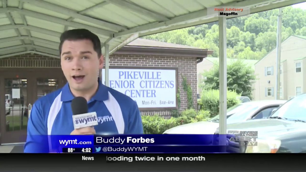 BuddyWYMT's tweet photo. I was worried that not knowing what to do with my hands would be my biggest concern about being on camera. But, looking back, I also don’t know what to do with my face. Am I all of the emojis?😂
#FreezeFrameFriday. #HappyFriday!
🤠🥵🥴👽 https://t.co/vh0x0Q7o5W