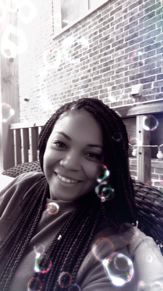 JanaiBrugger's tweet photo. Last day on my deck before heading to NYC for Porgy and Bess again!! @MetOpera #MetPorgyandBess #getyourticketsnow #workingwithfamily #NYCbound #newseasonhasbegun https://t.co/UcbwG8NViq