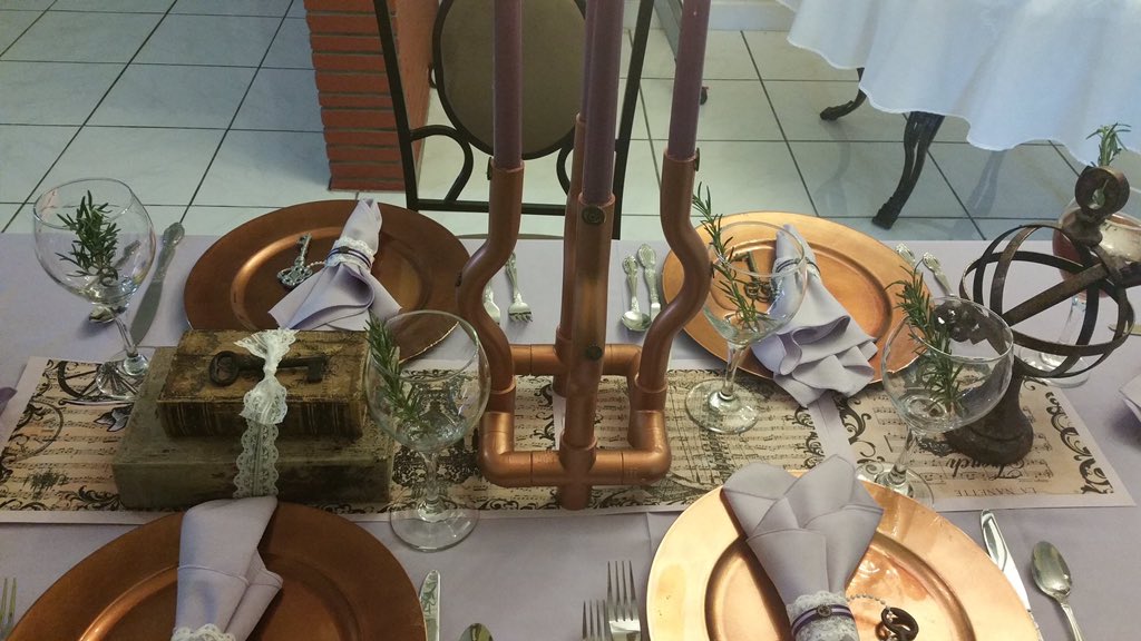 ProEventPlanner's tweet photo. HOW TO CHOOSE THE RIGHT LINENS FOR YOUR EVENT
TABLE RUNNERS
A #TableRunner is normally fabric that lay lengthwise & centered across table. Today we are going rogue.
#DreamcatcherEventLinens #LinenRental #PartyDecorator #EventDecor #EventDecorator #EventDesign #UniqueEventDesign https://t.co/wj0PHU82Ps