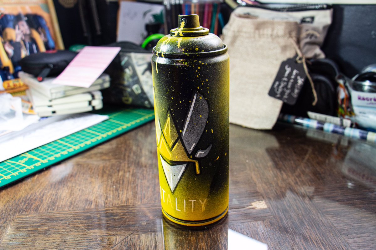 DrKophe's tweet photo. Custom Spray Can 1 #Custom #Vitality @TeamVitality https://t.co/9J88s1TS5A