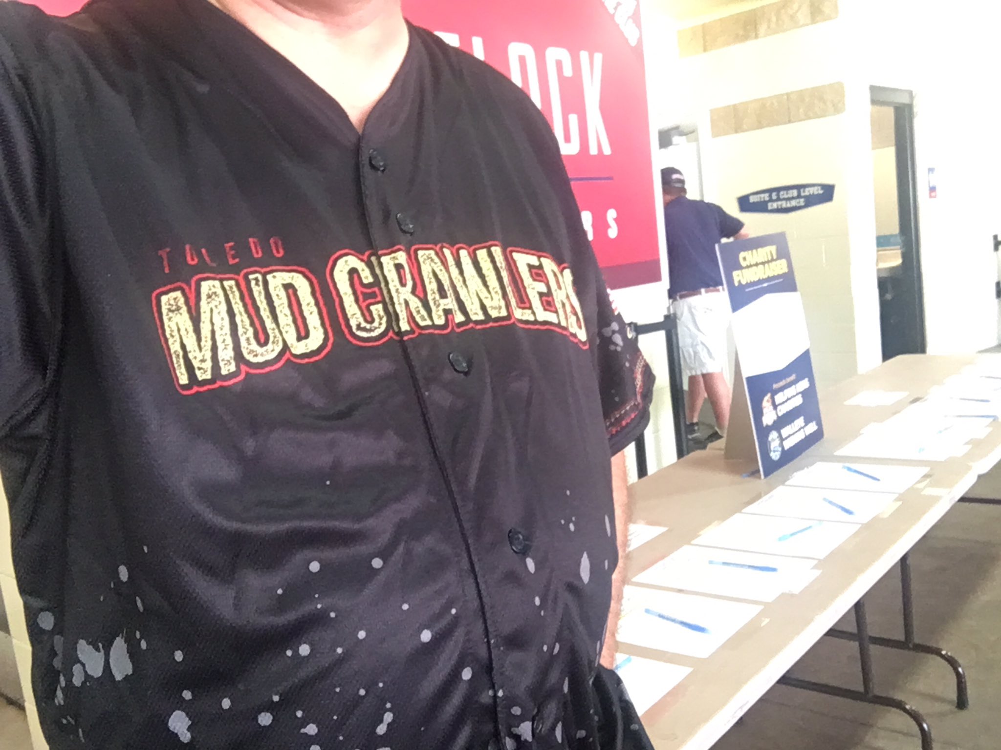 Toledo Mud Hens on X: TOLEDO MUD CRAWLERS ULTIMATE PACKAGE: Game