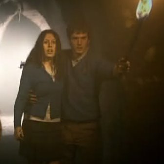 YonBlanquista86's tweet photo. ademas juntos escapando en los mismo pasadizos😍
#LasChicasDelCable4 https://t.co/OyEqskMpA3
