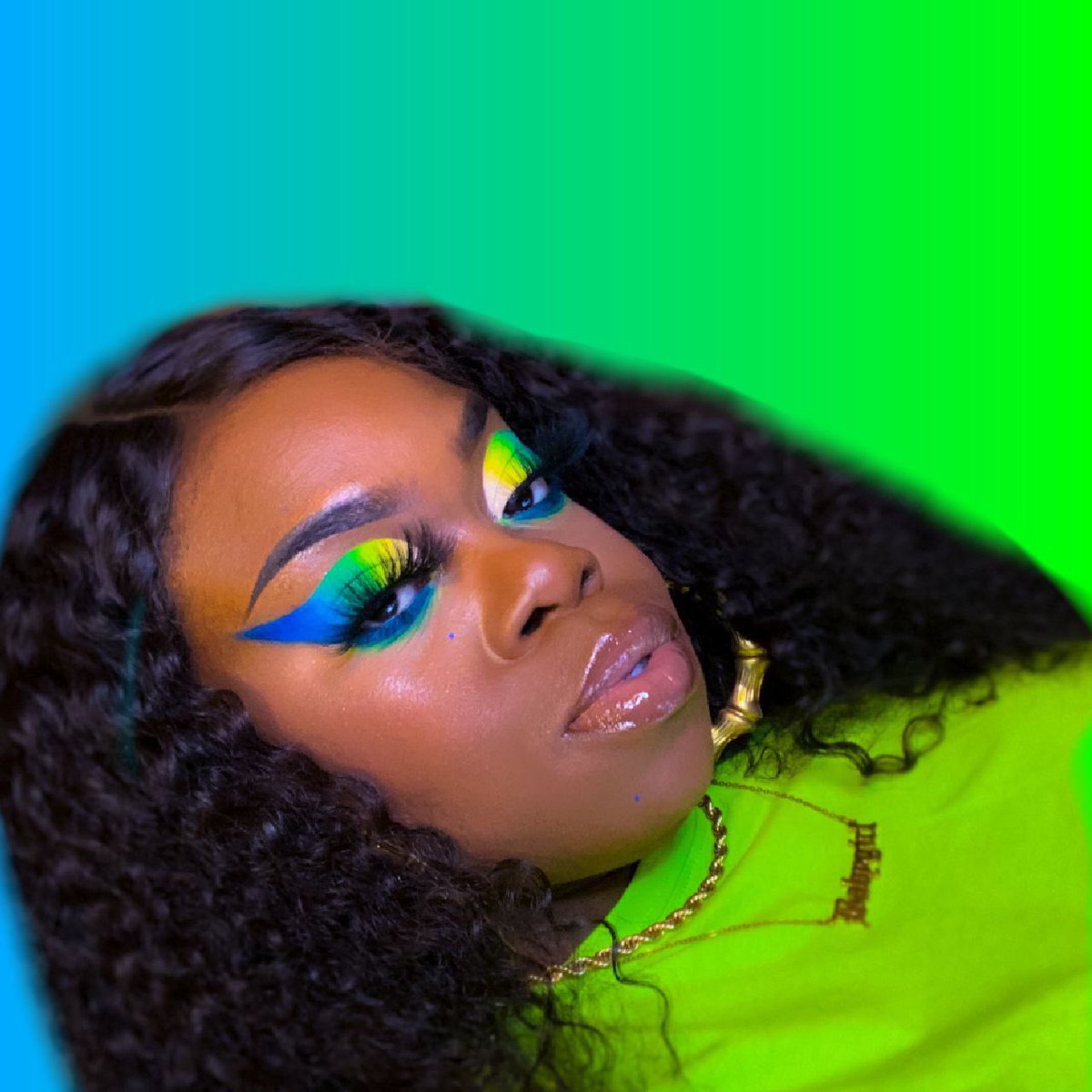 Goldenlilbb's tweet photo. @norvina1 You don’t understand how much this would mean that to me 😭😭😭😭😭 https://t.co/l3Sc3HnIB8