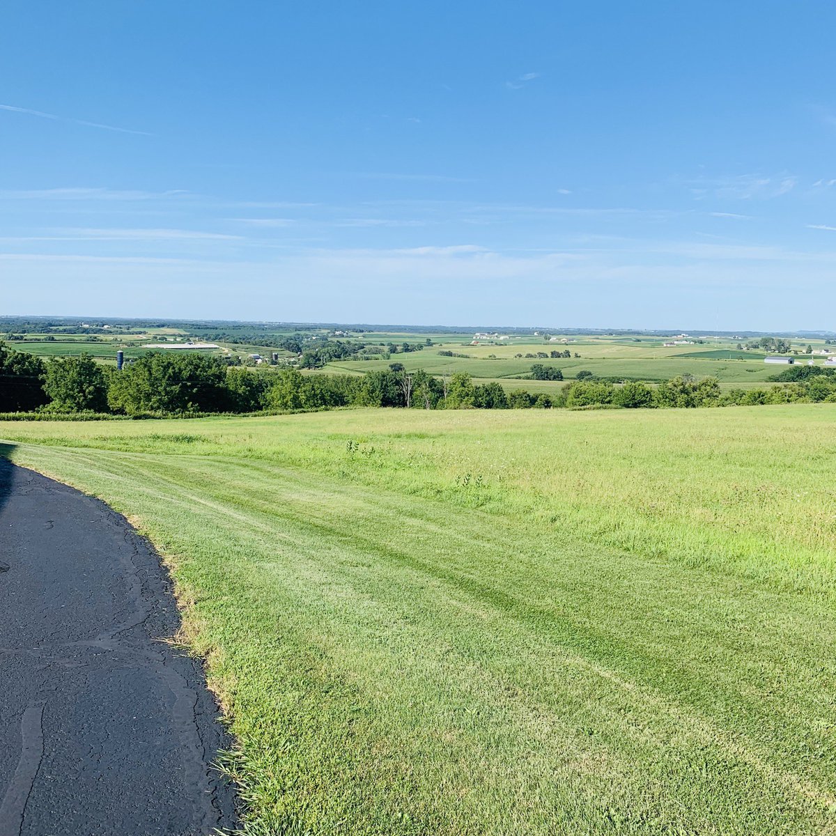 Abby4Iowa's tweet image. I’m out at my parents home in Sherrill #ia01 . This is where I got news about @realDonaldTrump granting 30 more oil refinery waivers after looking our farmers in the eyes promising to do better. THIS is what I mean when I say he is literally betting the farms of my neighbors.