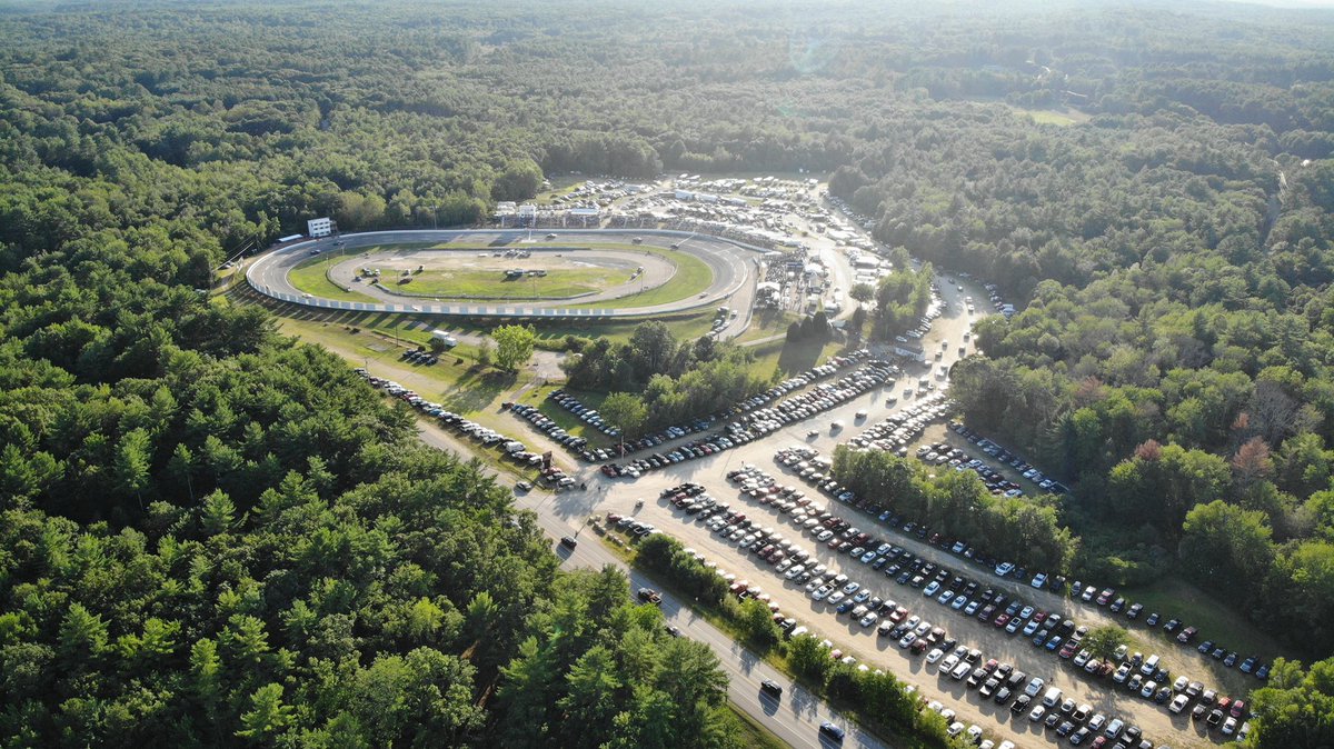 Lee USA Speedway tweet media