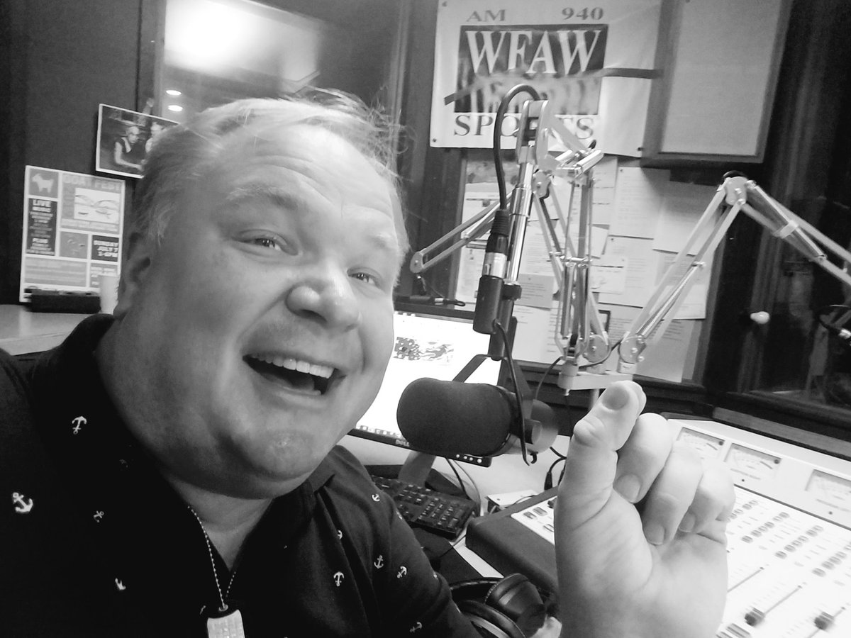 StuckWithAndy's tweet photo. On todays is Friday show my guests include @js_politics reporter @MollyBeck stand-up comedians Bill Gorgo &amp; @funnymichellek plus former state representative Spencer Black
Stuck in the Middle with Andy Jorgensen weekdays from 3-5pm on https://t.co/PmShRZCxCN https://t.co/PAVD4RkKHN