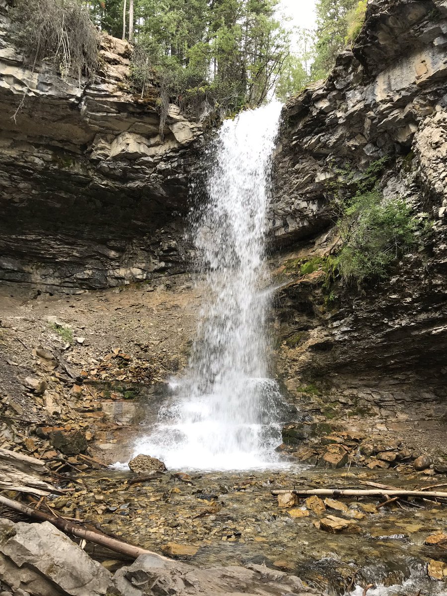 cheinaranta's tweet photo. Spent a couple days unwinding in Kananaskis.
#trollfalls
#upperlakes
#kananaskis
#travelalberta
#canadianrockies https://t.co/3LNF1PfhdK