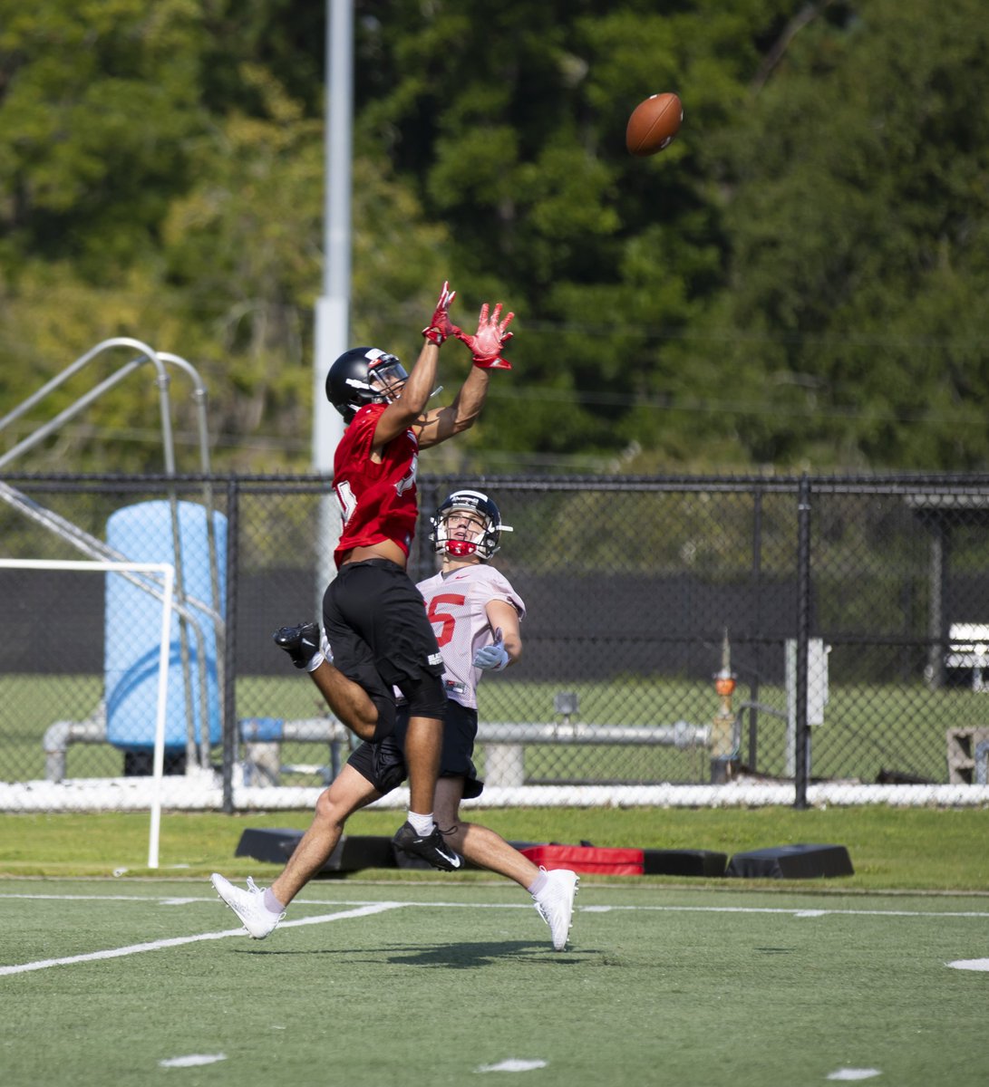 valdostastate's tweet photo. Our national champs are officially BACK.🔥🏈 #FirstPractice #VState https://t.co/M1ehz8w4Nx
