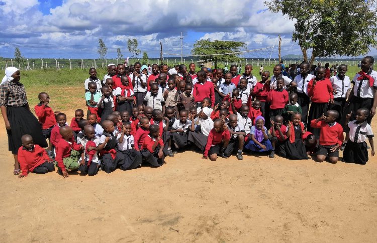 Future_of_Taru's tweet photo. Exciting news to share, as of the 29th July 2019,  Future of Taru is now a registered charity! All the support received is greatly appreciated #ThankYou #FridayMotivation #Cumbria #Carlisle #Kenya https://t.co/BUSktNPNKR