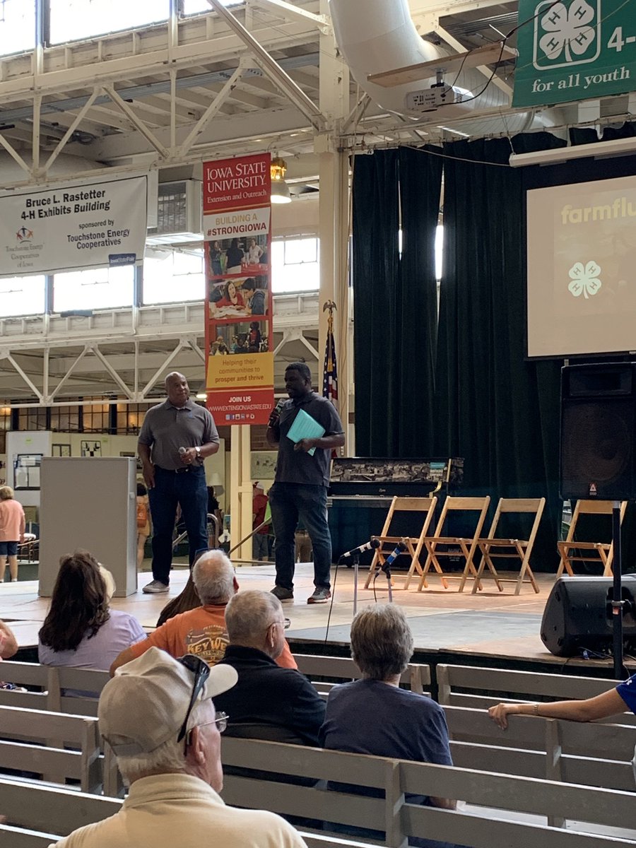 esaveraid's tweet photo. Welcome @artisnstevens & @thebolden to the @IowaStateFair to present the @corteva @4H #Farmfluencer Awards! https://t.co/UhtKdVCpMk