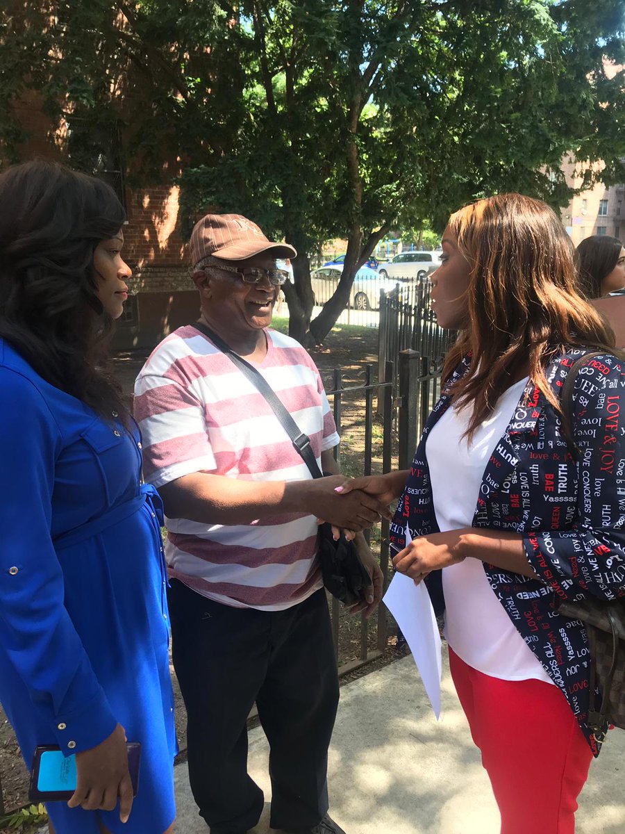 AMBichotte's tweet photo. Today we @FarahNLouis and I stood with the late #DwayneJeune's parents asking for NYPD report on training officers on emotionally disturbed persons #EDP reflecting on his death & preventing other shootings of #EDP by NYPD. We are asking for the training report @attyrubenstein https://t.co/yOc33pPerc