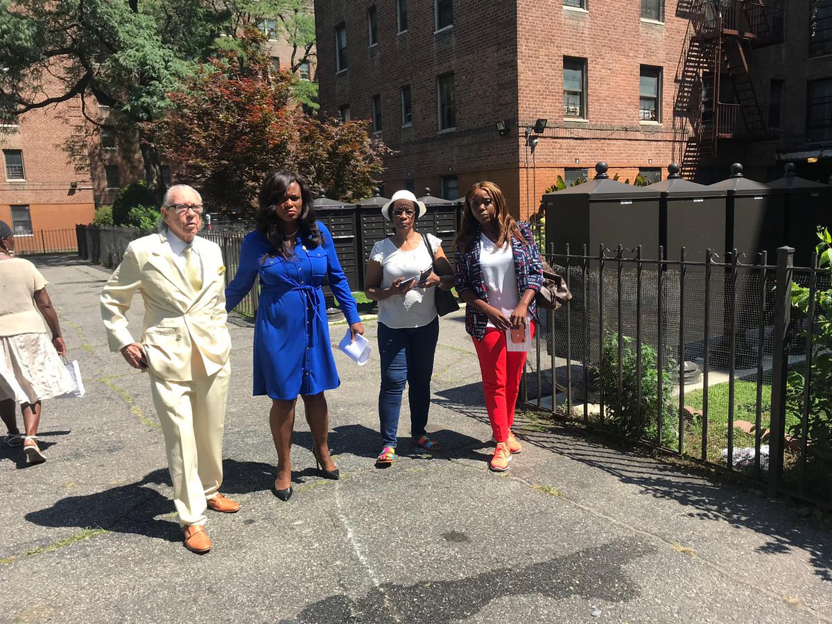 AMBichotte's tweet photo. Today we @FarahNLouis and I stood with the late #DwayneJeune's parents asking for NYPD report on training officers on emotionally disturbed persons #EDP reflecting on his death & preventing other shootings of #EDP by NYPD. We are asking for the training report @attyrubenstein https://t.co/yOc33pPerc