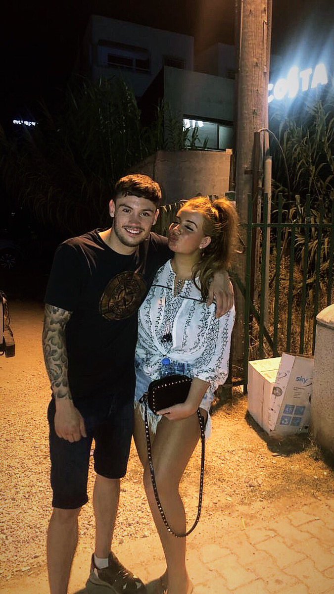 19BenHall's tweet photo. Cyprus with @LaurenBayford_x  ❤️ https://t.co/uMz7Sm9fS8