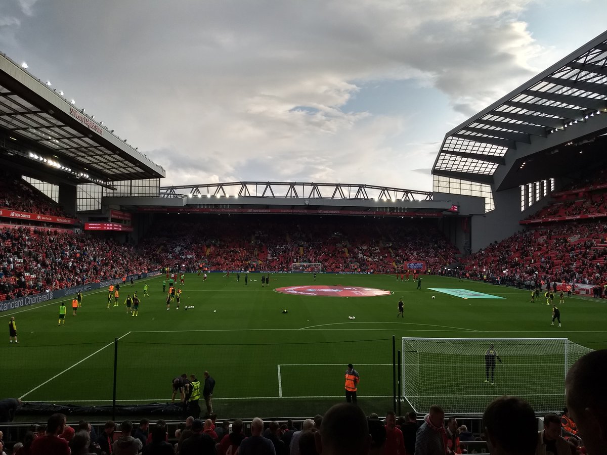 First game of the season. Fancy a Salah hat trick for big fantasy league points #LFC