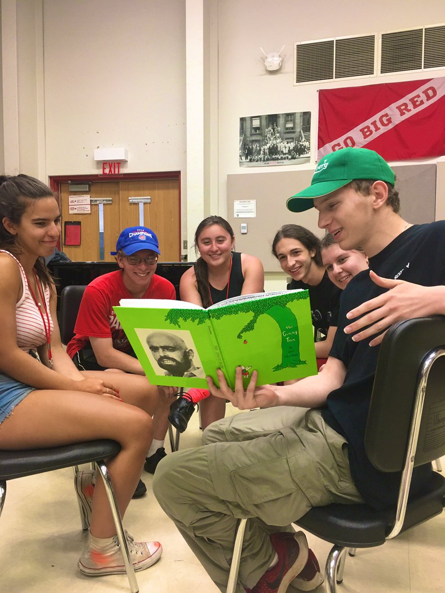 pdsholt's tweet photo. Great start to marching band season with the @DeerfieldHS Warrior MB Leaders! Lots of traditions &amp; new ideas ready to go + plenty of orange dots painted (👁spy👟). Finished up with an inspiring group read ♥️. Ready for music, marching &amp; meetings next week! #gobigred https://t.co/5JHjt29SjW