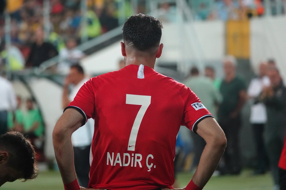 Nadir Ç. : Bir Ankara forveti