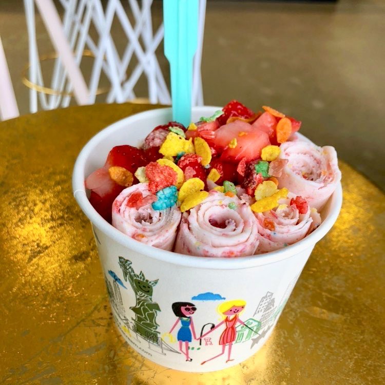 icenyphilly's tweet photo. Let us make your FRIDAY that much brighter!! ☀️🤩😋 #icenyphilly #fruitypebbles #friyay https://t.co/bMyyZH1MKQ