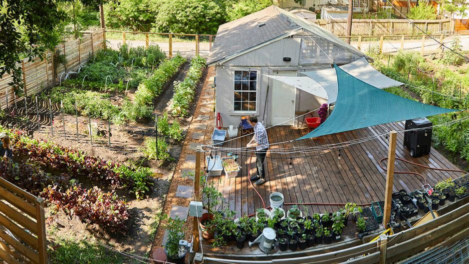 ATXRestWeeks's tweet image. Did you know @pitchforkpretty is hosting a specialty dinner benefiting the @ctxfoodbank on August 15th to kick off #AustinRestaurantWeeks? The menu is $75 per person which includes 7 courses and a complimentary round of bubbles. Reserve your spot today at bit.ly/33qi3FE