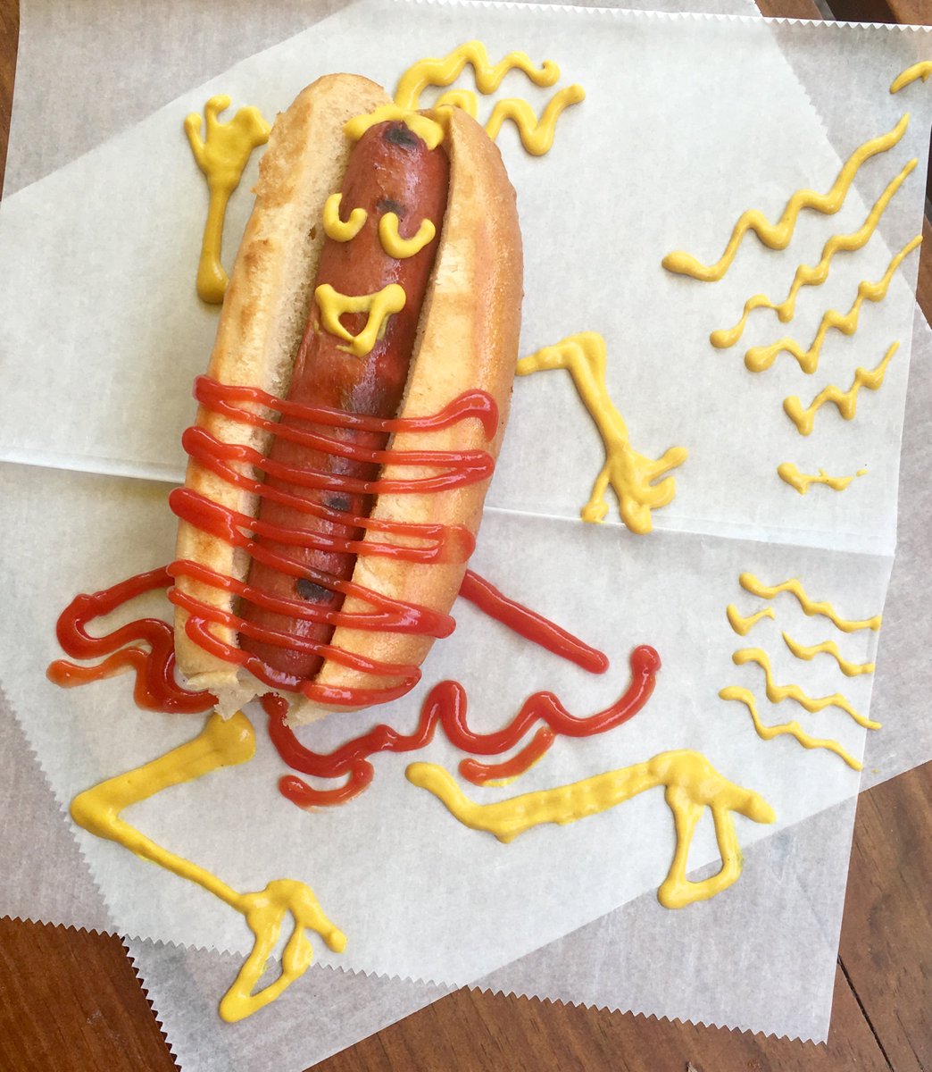 DatDogUS's tweet photo. After all the running around in your red dress, you're gonna need to eat! #reddressrun #reddressrunnola #reddressrun2019 💃💃💃🌭🍺 https://t.co/gkSouyrmvN