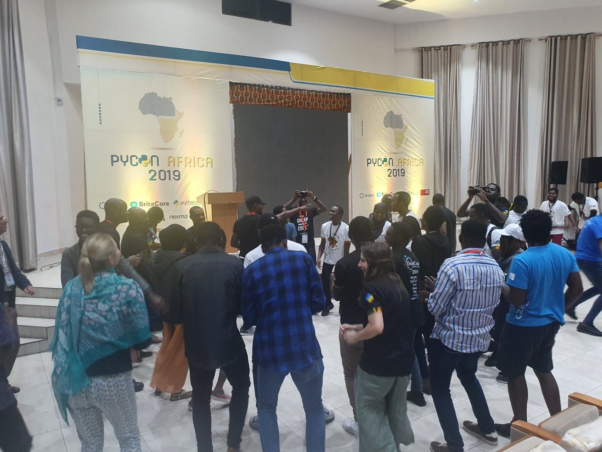 zuoike's tweet photo. Lighting talk turned dance at @pyconafrica by @adetomiie https://t.co/eN3dK34par
