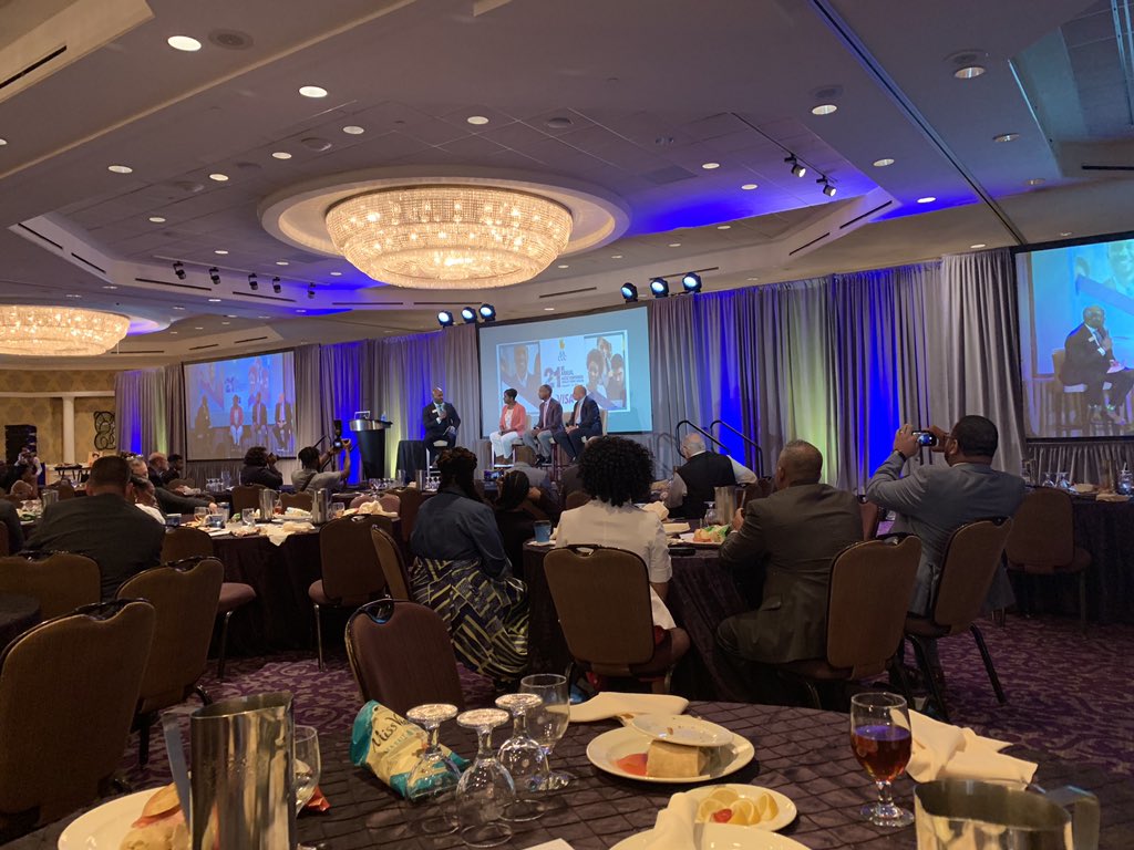 TruStage's tweet photo. First ever Black Billion Dollar Credit Union panel at @AACUC1:
Marsha Majors, Maurice Smith, and John Hamilton.
Moderated by Kevin Martin of Schools First. #CU_thrive #creditunions #amazingconference https://t.co/JFyhY6CxjB