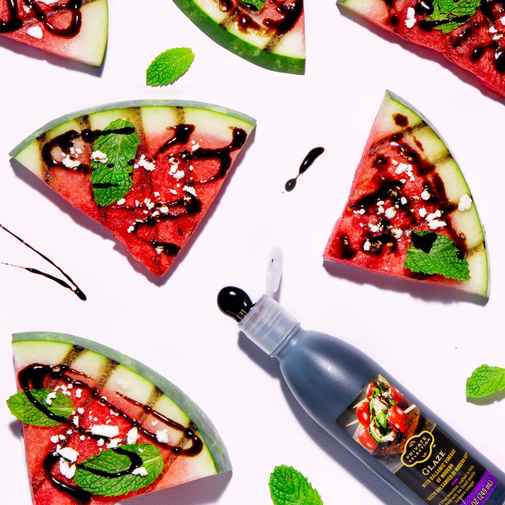 Looking for a fresh, sweet treat? Look no further than Grilled 🍉 Pizza with mint, feta cheese and a #PrivateSelection Balsamic Glaze drizzle. Be sure to add mouthwatering produce to your next pickup order from Ralphs. spr.ly/6010EFPDY