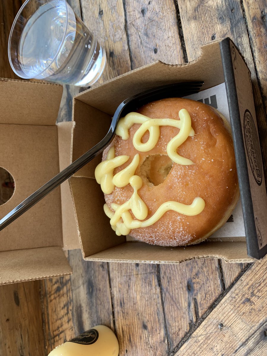 ny_teso's tweet image. ここのドーナツが最高に美味しい。
#BomboBar