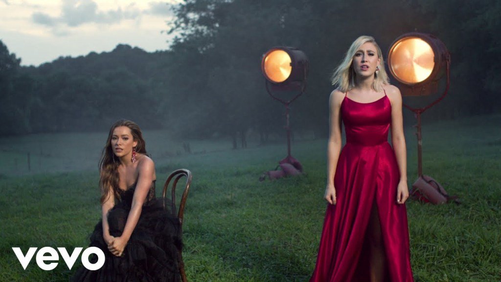 NNCountry's tweet photo. Maddie And Tae Release “Die From A Broken Heart” (Official Music Video) https://t.co/Oygp8q8jUb https://t.co/AWVjVhw47O