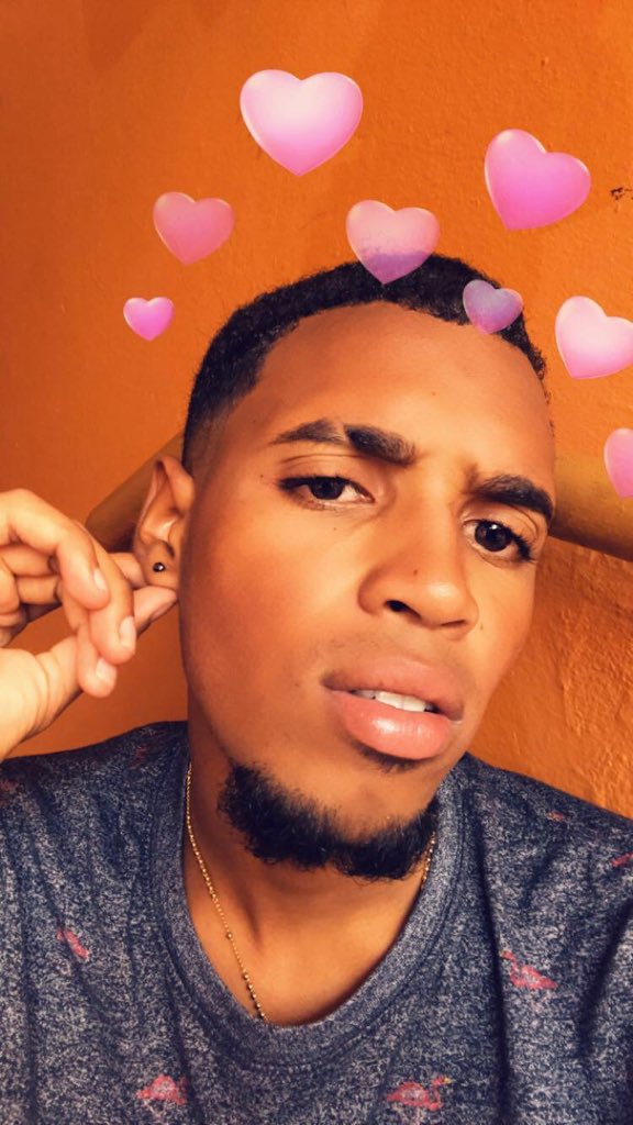 geeeeeennesis's tweet photo. Yo nunca voy a superar tu muerte, eso me pone jodidamente mal &amp; es algo que nadie entiende 😪. DESCANSA EN PAZ LUIS JERIEL 💔🕊 https://t.co/BtfOOfWCOf