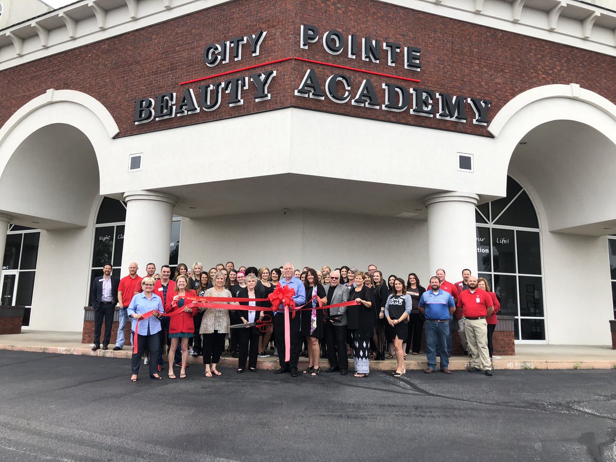 WC_CofC's tweet photo. What a fun ribbon cutting!! Congratulations to City Pointe Beauty Academy celebrating 10 Years! Join them this evening for beauty and fashion show at 6 pm! https://t.co/XLjArEJpgQ