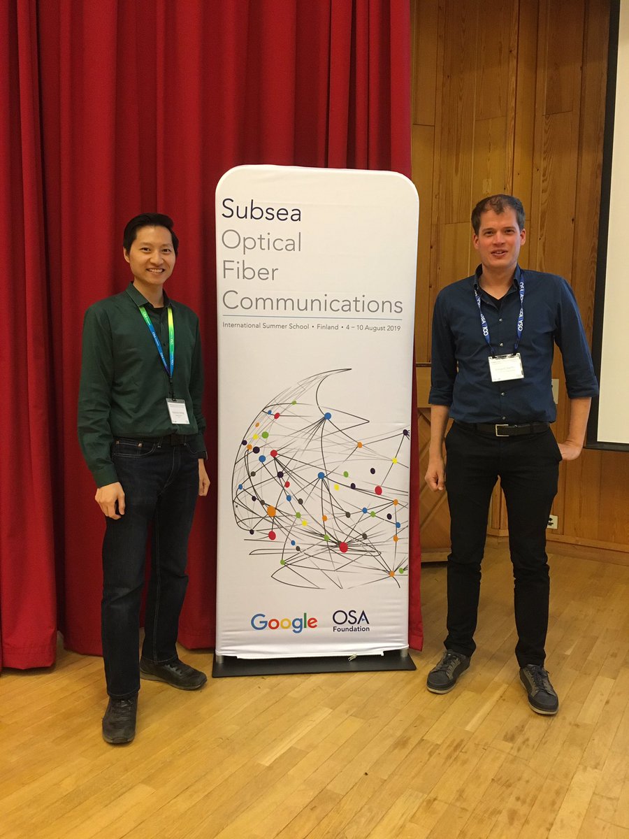 In 2014, we were PhD students collaborating between <a href="/unisouthampton/">University of Southampton</a> &amp; @TUeindhoven/<a href="/Coriant/">Coriant</a> under project <a href="/MODEGAP/">MODE-GAP</a> to set the world capacity record in hollow-core photonic bandgap fibre.

Now in 2019, I’m joyed to meet Vincent Sleiffer again @ #Subsea19 in Finland 🇫🇮!

<a href="/orctweets/">ORC Southampton</a>