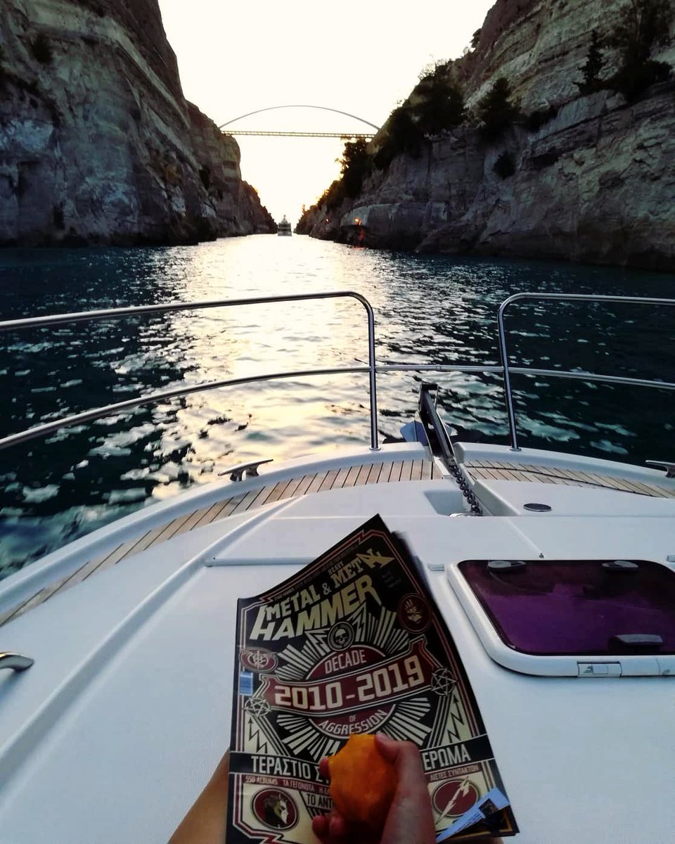 metalhammergr's tweet photo. Πολυταξιδεμένο. Διασχίζοντας τον Ισθμό της Κορίνθου 🤘
#hammerbloodysummer #hammerpatou #onlyprintisreal #συλλεκτικό #augustissue #sea https://t.co/8ohjC3taeK