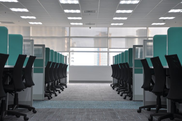 BetterBldgsDOE's tweet photo. Congratulations to #IntLtgCampaign Participants @YamahaMotorUSA, @Target, @USGSA, @MGMResortsIntl, @Walgreens, @ColumbiaAssn, @UofUHealth, @CBRE, @WholeFoods &amp; @FortKnoxKY for exemplary performance of newly installed/upgraded lighting systems &amp; controls: https://t.co/Nm7nRro7yk https://t.co/gFm1dFZQbY