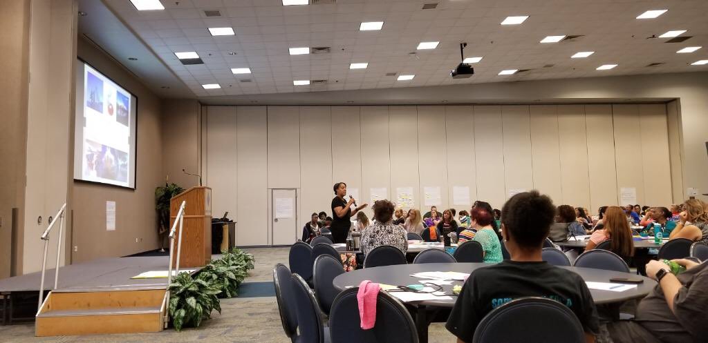 SchCultureDCPS's tweet photo. General Education Paraprofessional Profession Development on Building Relationships & Effective Supervision. What a great group of folks to share in learning with! #pbis #paraprofessionals #teamduval #effectivesupervision #buildingrelationships #classroommanagement #schoolculture https://t.co/LegNIZPrnm