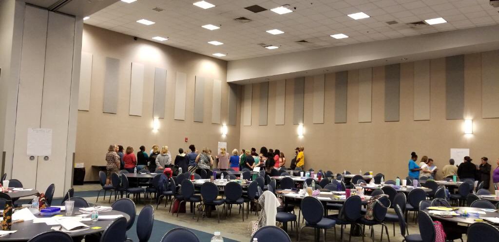 SchCultureDCPS's tweet photo. General Education Paraprofessional Profession Development on Building Relationships & Effective Supervision. What a great group of folks to share in learning with! #pbis #paraprofessionals #teamduval #effectivesupervision #buildingrelationships #classroommanagement #schoolculture https://t.co/LegNIZPrnm