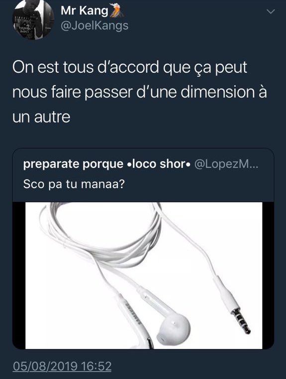 TopDesTwittos's tweet photo. Pendant ce temps sur Twitter https://t.co/PTiDwOssZ5
