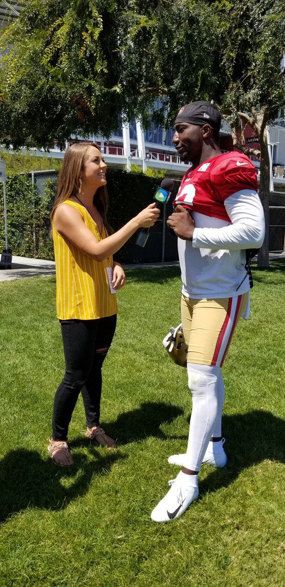 angewrites's tweet photo. I talked to rookie receiver @19problemz yesterday for our #Studio209 coverage of #49ers training camp! He said the hardest part about transitioning from South Carolina to Cali has been the time change 😴 Keep an eye out for the episode to hear what else we talked about 🏈 https://t.co/xtlEawMVER