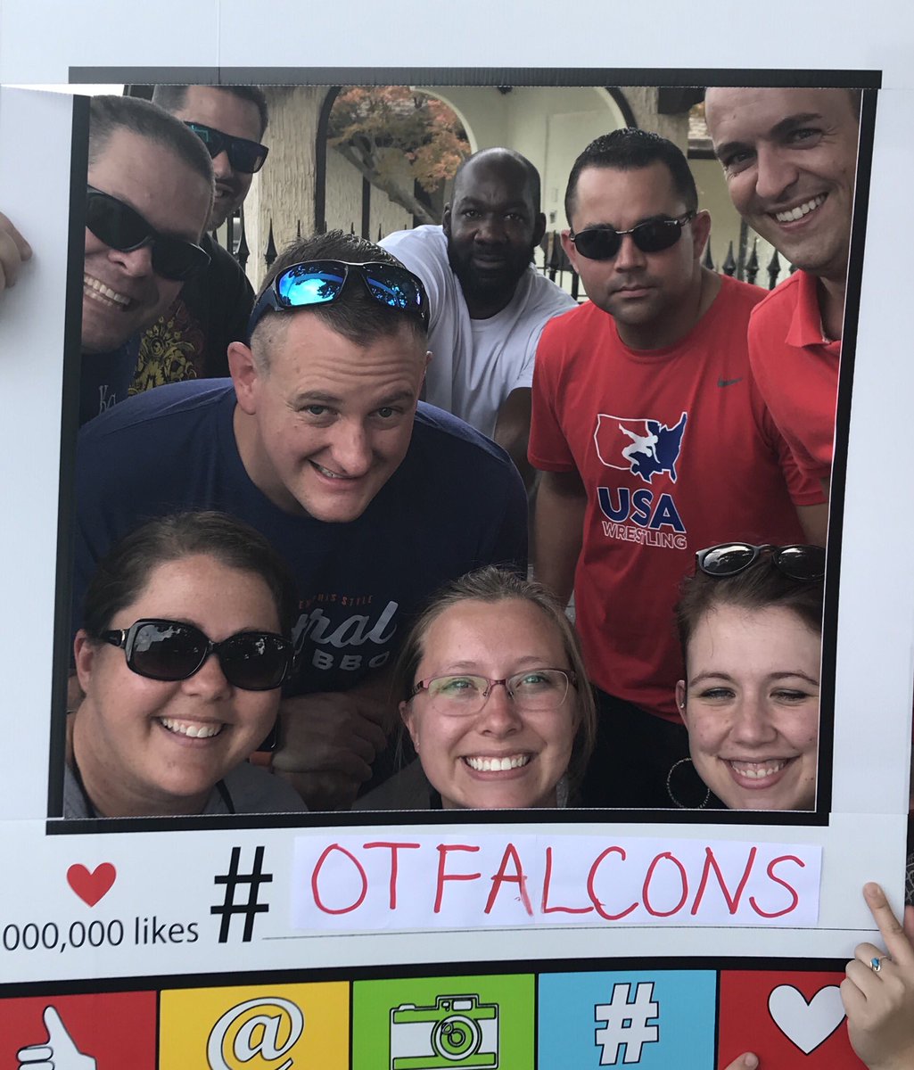 MBosch34's tweet photo. We love our #OTFalcons #OTClassic https://t.co/9clPLmJmh0
