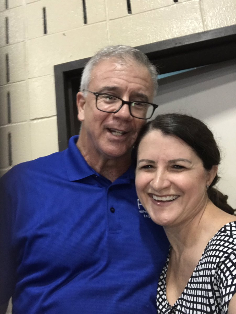 drhollyj's tweet photo. I’m so happy to be a part of the Fort Bend ISD family. @FortBendISD #DSARocks https://t.co/tJDvPanJ3f