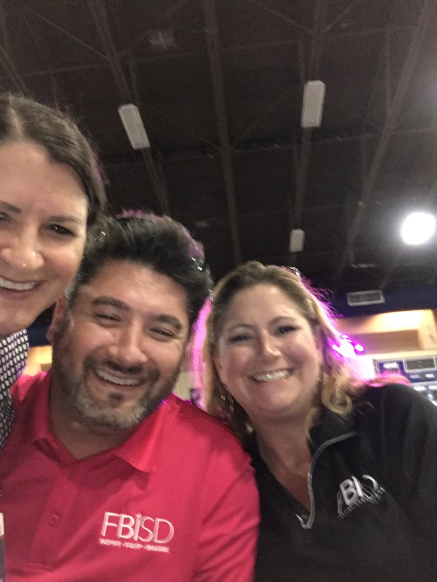 drhollyj's tweet photo. I’m so happy to be a part of the Fort Bend ISD family. @FortBendISD #DSARocks https://t.co/tJDvPanJ3f