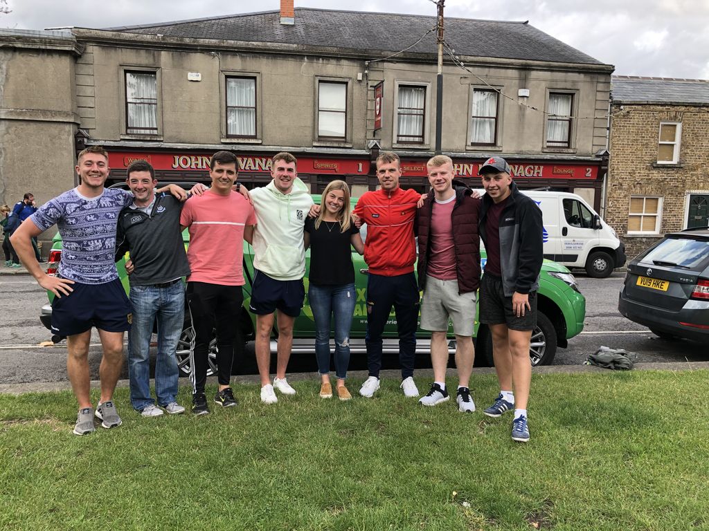 expgaelicgames's tweet image. EGG on tour, this time to our local- the wonderful ‘Grwvediggers’ or Kavanagh’s 
#lonelyplanet #expgaelicgames #bestfunever